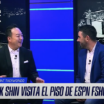 Rick Shin, presidente do Kombat Taekwondo, entrevistado pela ESPN
